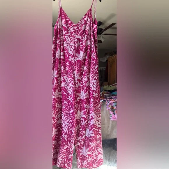 Bila-77 Floral Jumpsuit - Picture 2 of 9